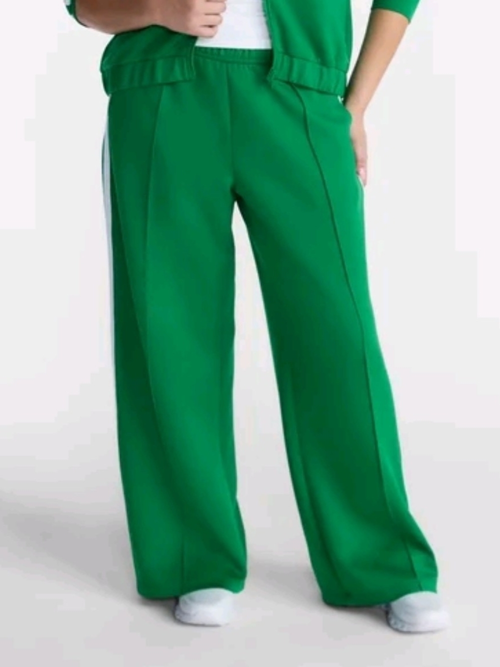 NWT Avia Women Green Wide Leg Track Pants White Side Stripes TrendyLounge Sz M,L